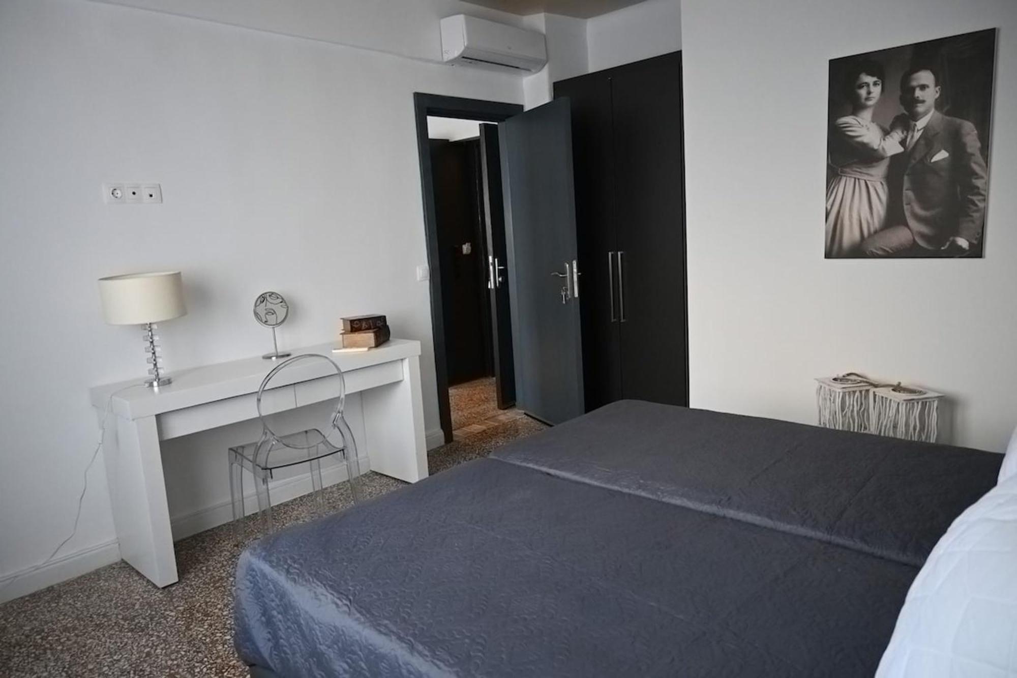 Haris 303 Apartment By Vpn Accomodation Атина Екстериор снимка