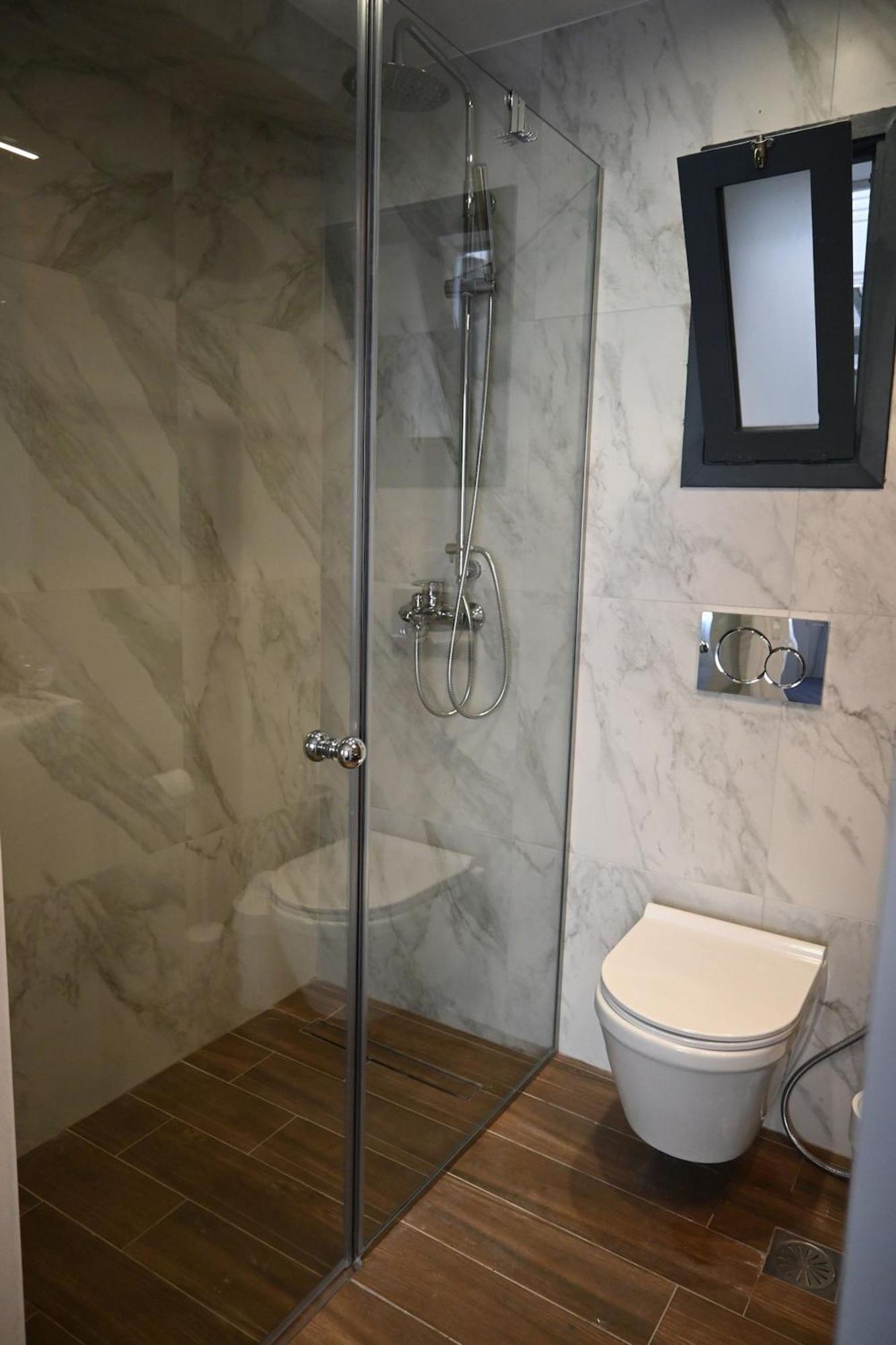 Haris 303 Apartment By Vpn Accomodation Атина Екстериор снимка